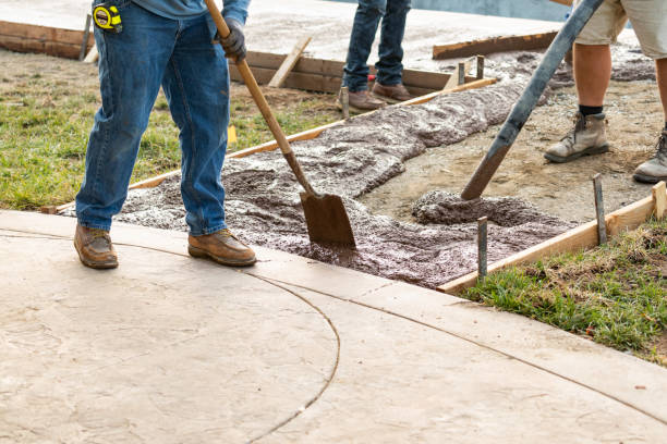 Best Commercial Concrete Contractor  in Stearns, KY